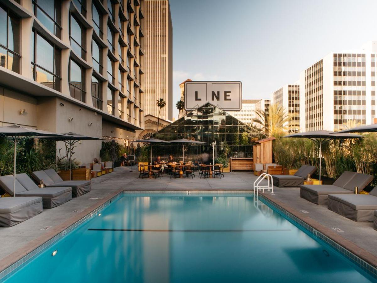 Capsule hotel The Hills Management
